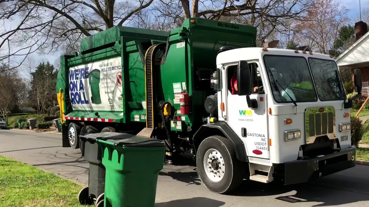 Waste Management: Mcneilus ZR Side Loader Garbage Truck - YouTube